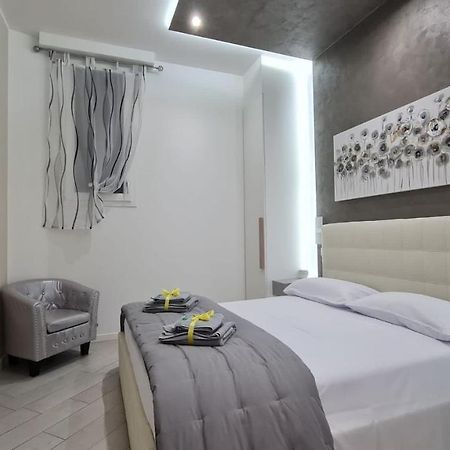 Suite Villa Laura Bologna Bagian luar foto