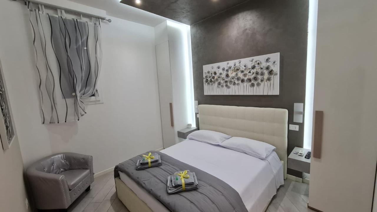 Suite Villa Laura Bologna Bagian luar foto